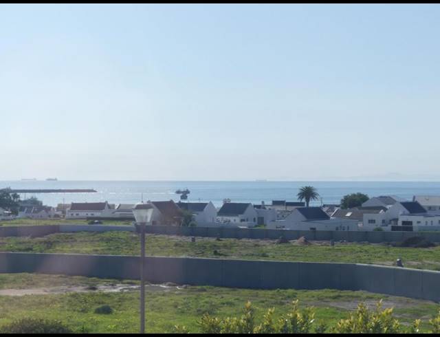 3 BEDROOM HOUSE FOR SALE IN HARBOUR LIGHTS